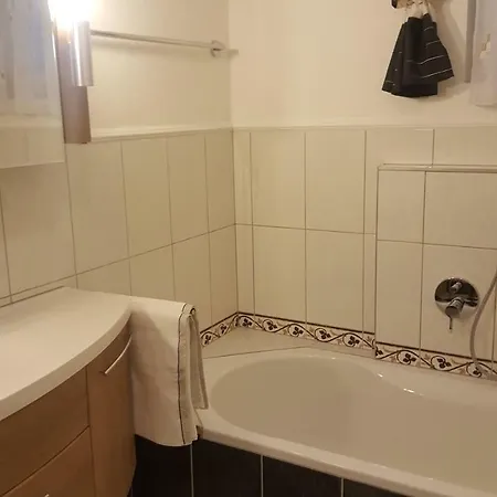 Traumplatz, Wildblumen Apartman *